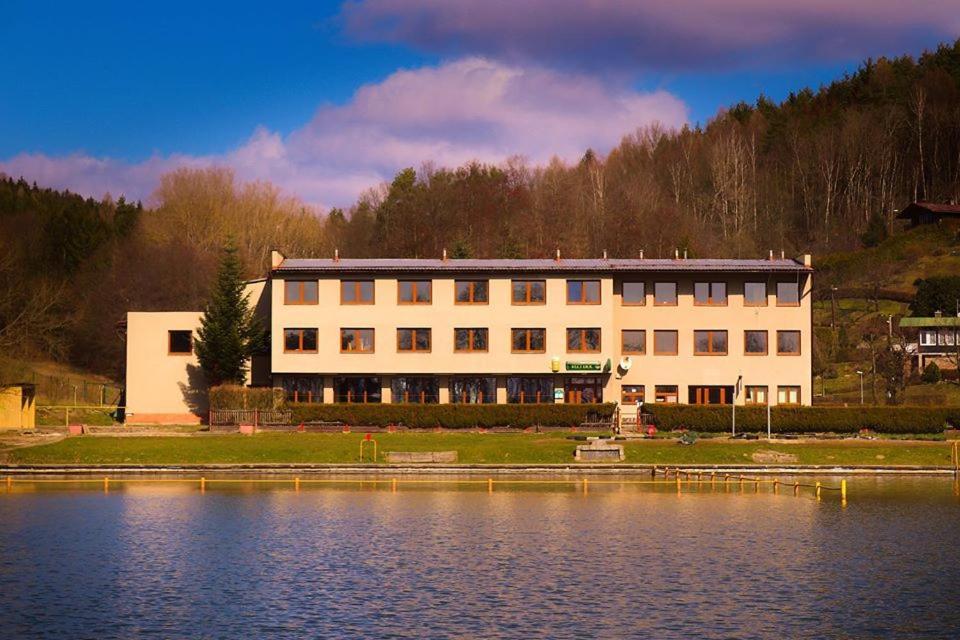 Vlci Dul Bludov Hotel Bludov  Ngoại thất bức ảnh